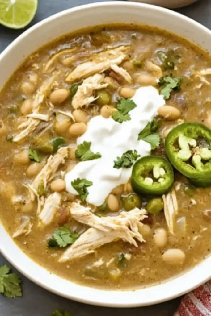 White Chicken Chili (Slow Cooker)