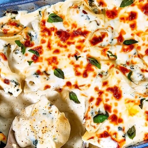 Chicken Spinach Alfredo Baked Stuffed Shells