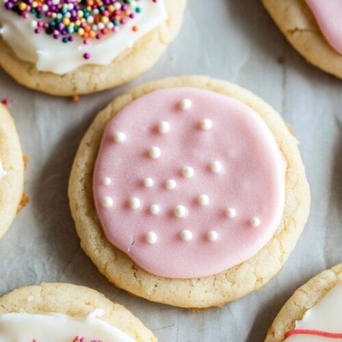 Easy Soft Sugar Cookies Recipe