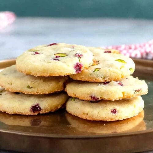 Cranberry Pistachio Shortbread Cookies