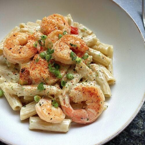 Valentines Day Creamy Garlic Shrimp Pasta