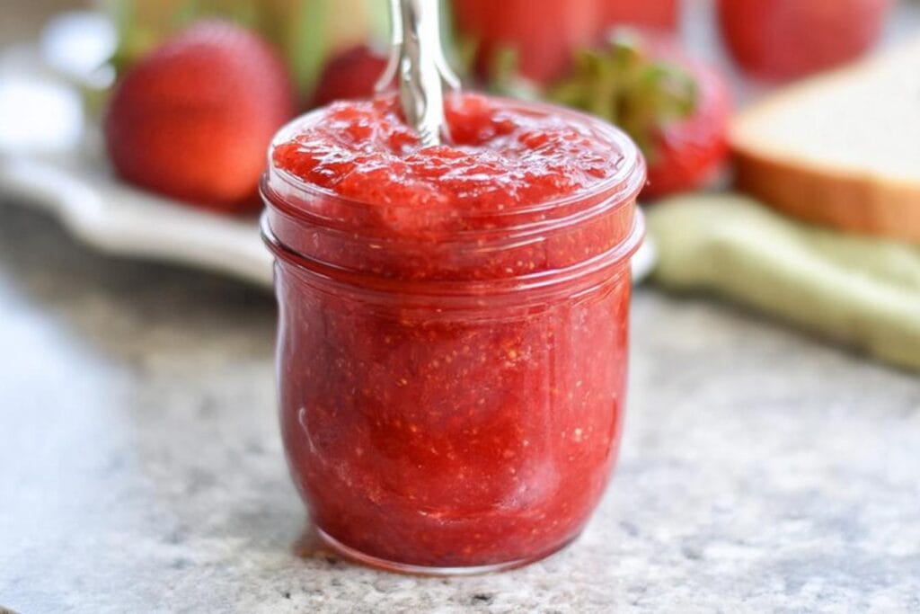 Strawberry Rhubarb Freezer Jam