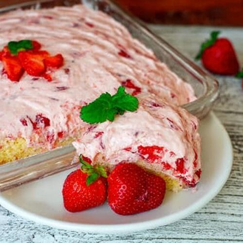 moist strawberry cake