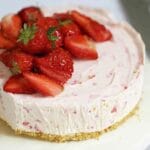 Strawberry Cheesecake {Easy No Bake Recipe}