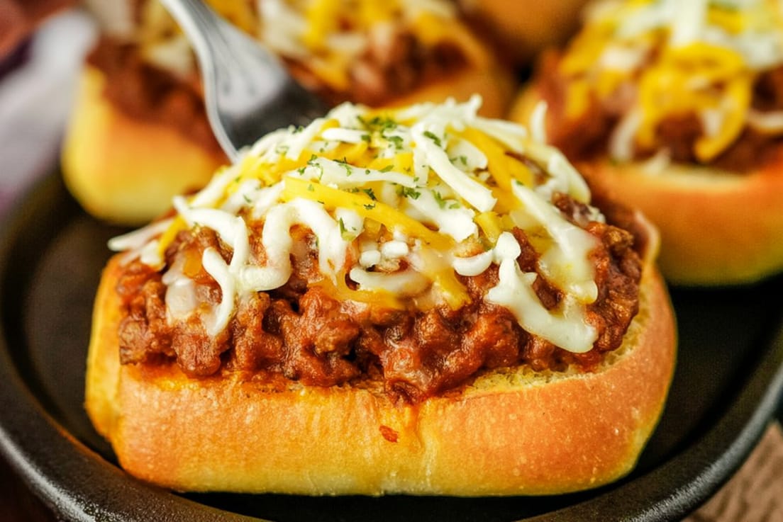 Garlic Bread Sloppy Joes