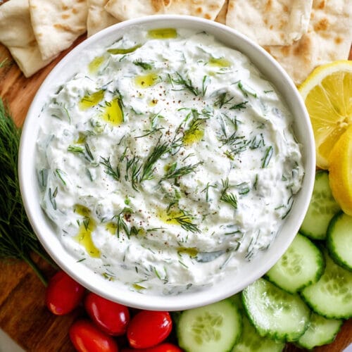 Homemade Tzatziki Sauce (10 Minutes!)