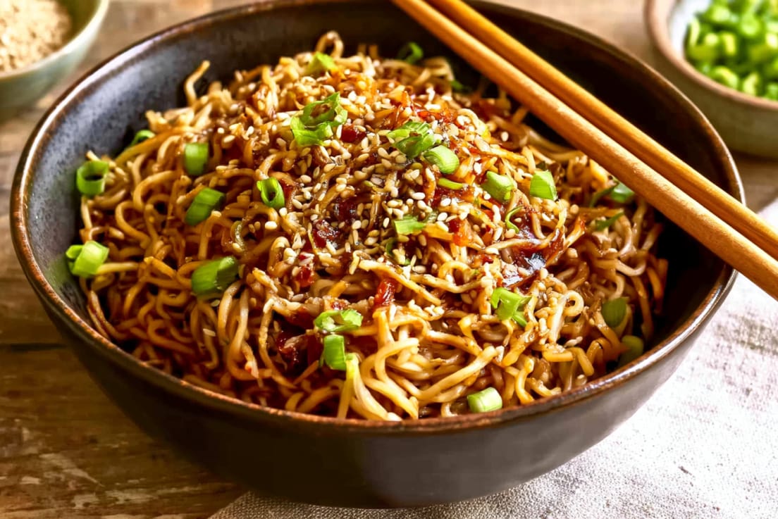 Sesame Garlic Ramen Noodles